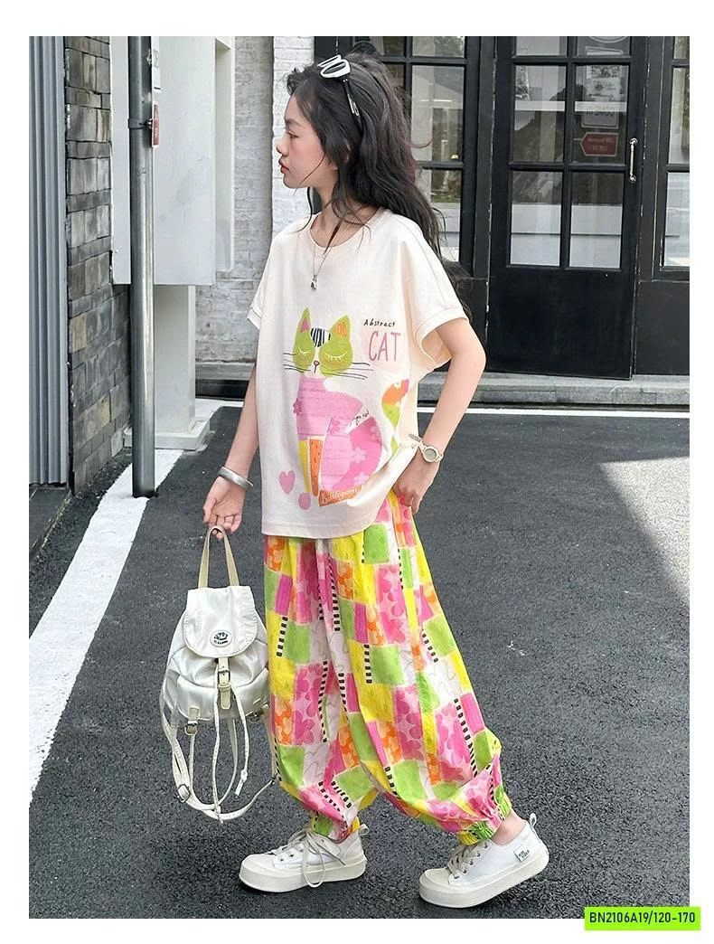 ÁO THUN MÈO MIX QUẦN BOM SẮC MÀU