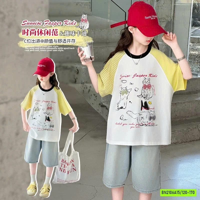 ÁO THUN VÀNG PHỐI MÀU TAY MIX JEANS LỬNG