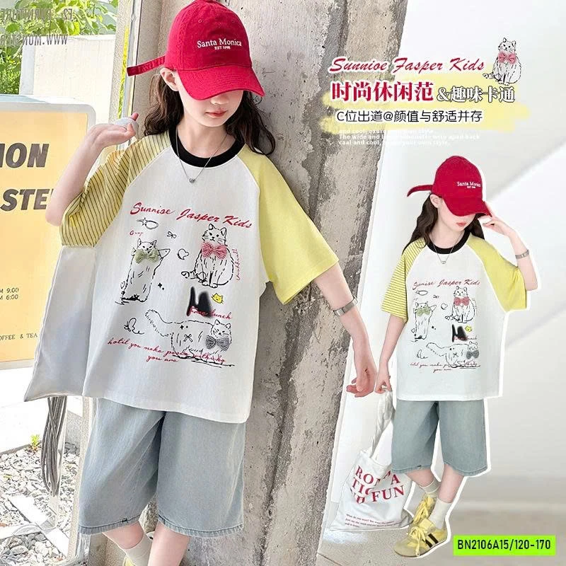 ÁO THUN VÀNG PHỐI MÀU TAY MIX JEANS LỬNG