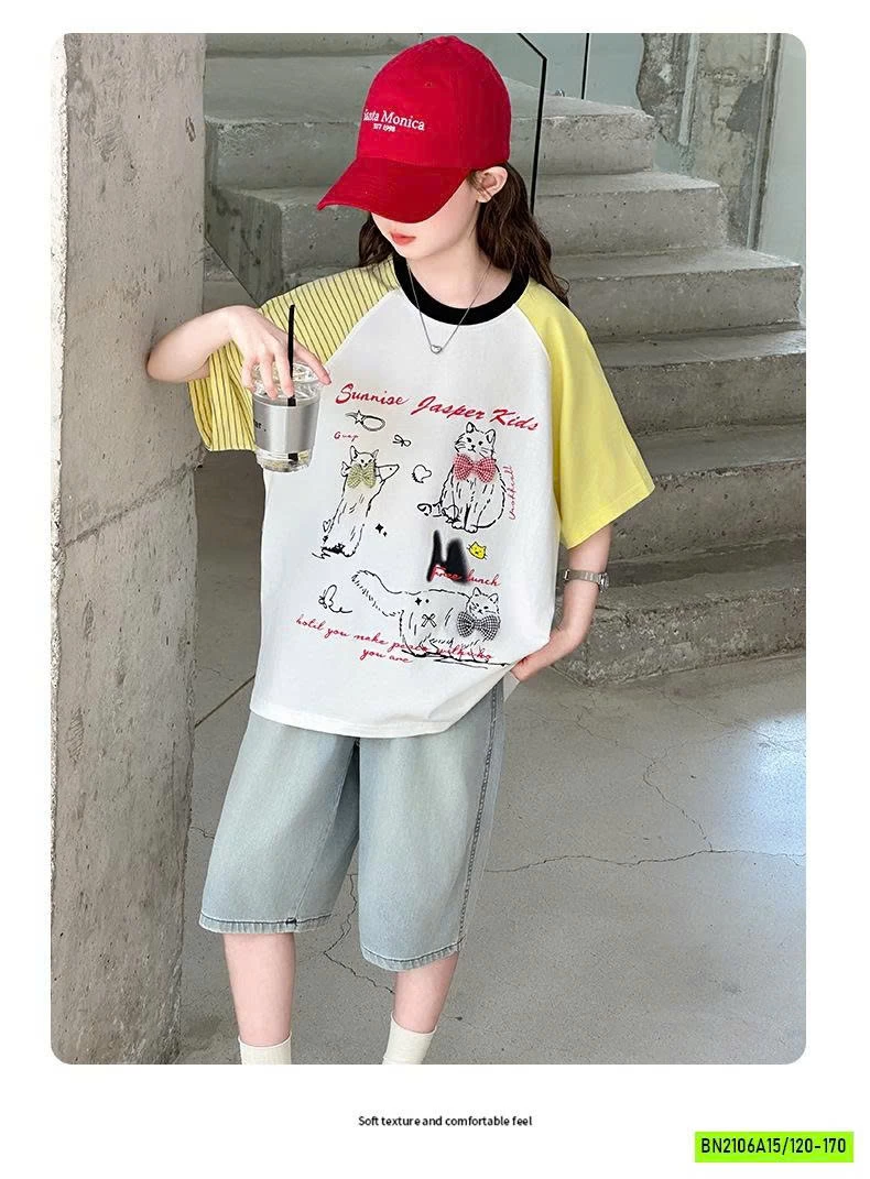 ÁO THUN VÀNG PHỐI MÀU TAY MIX JEANS LỬNG