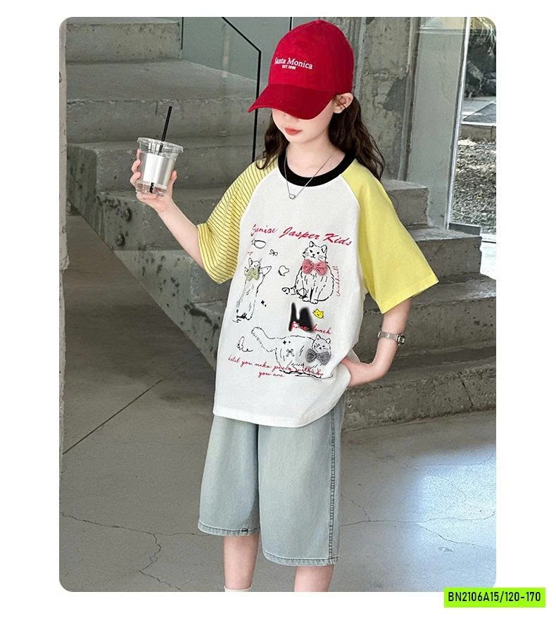 ÁO THUN VÀNG PHỐI MÀU TAY MIX JEANS LỬNG