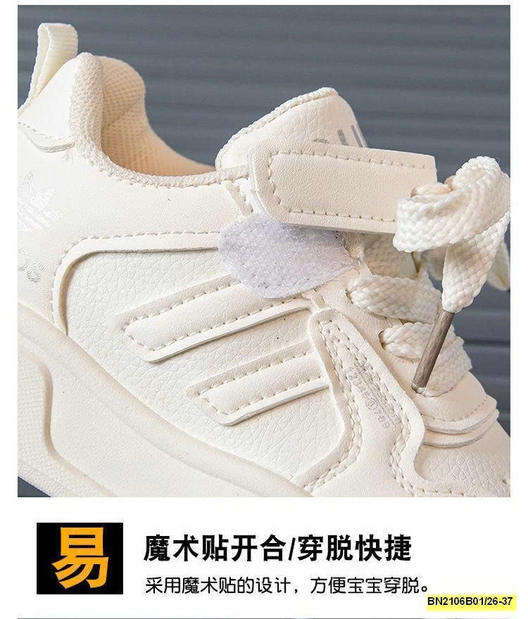 GIÀY THỂ THAO BUỘC DÂY