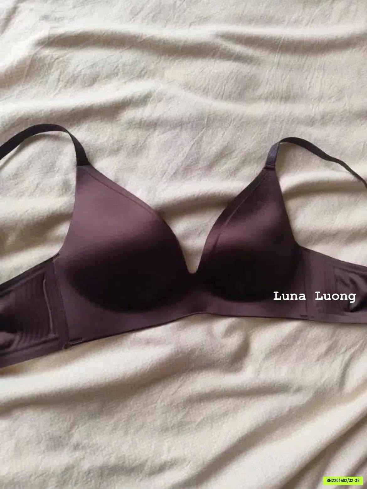 BRA NÂNG NGỰC BÓNG KHÔNG GỌNG
