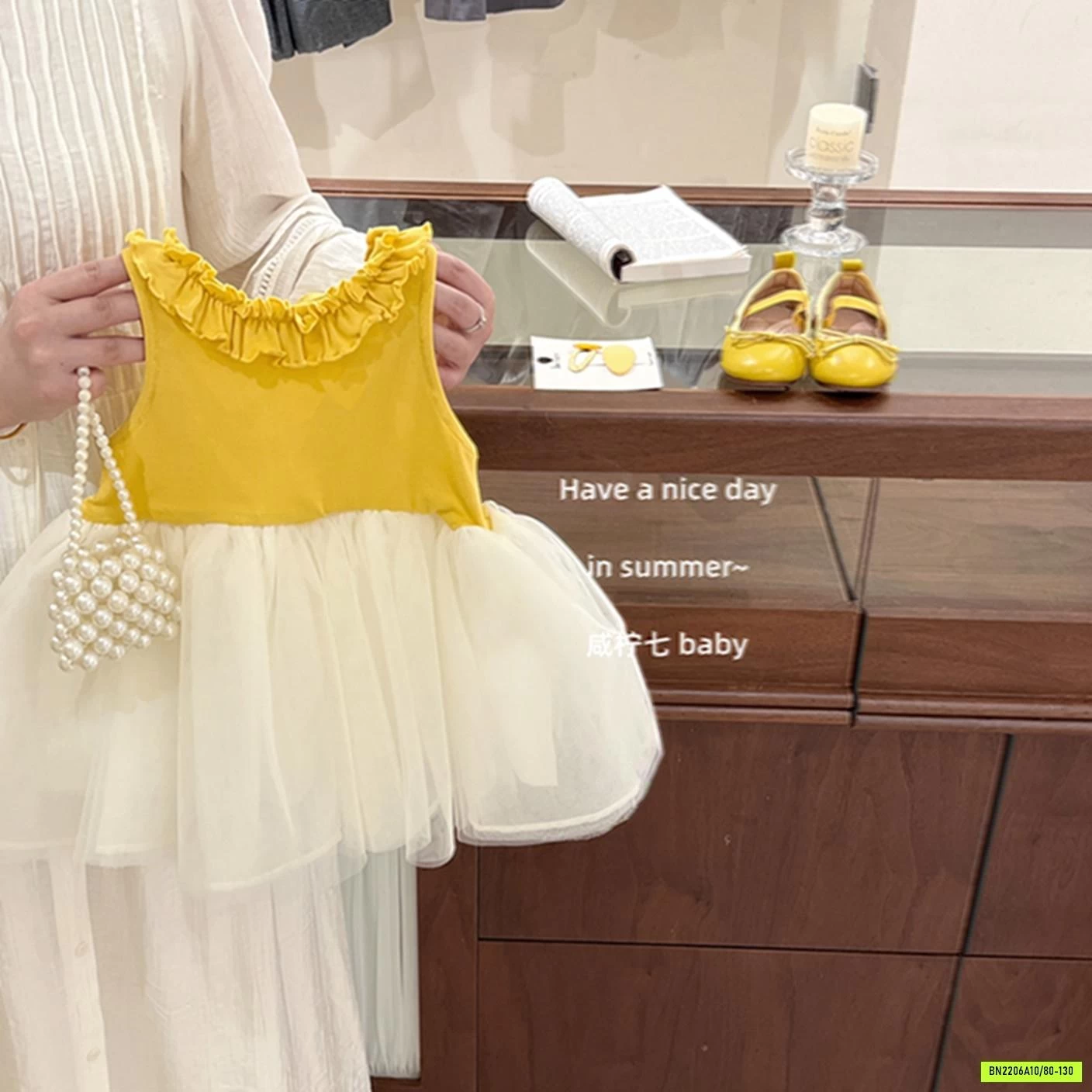 ĐẦM VÀNG PHỐI VOAN TBABY