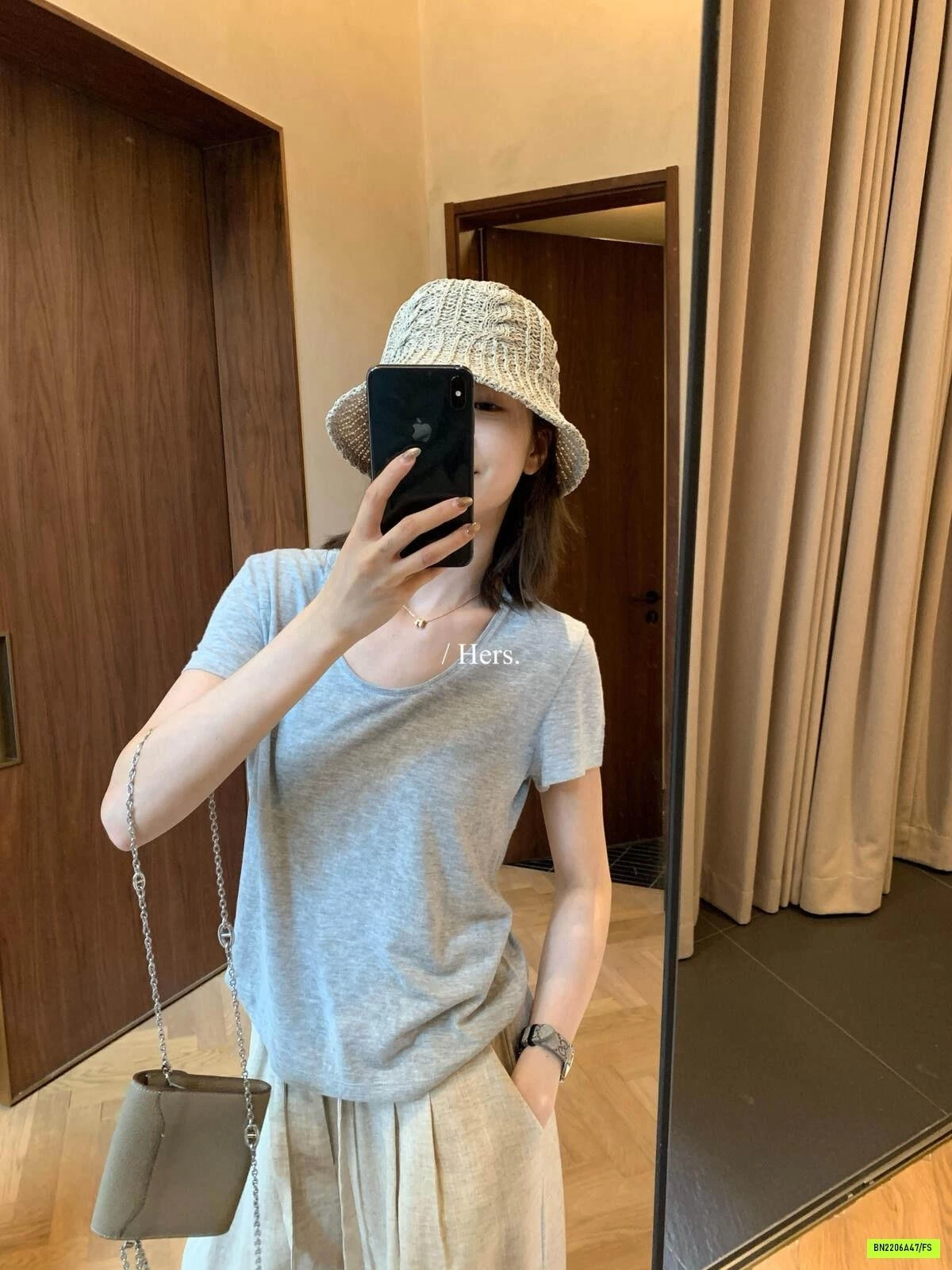 ÁO THUN GIẤY HER