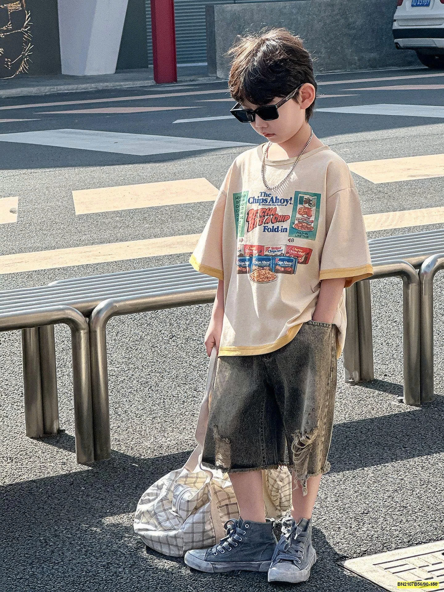 SÉT ÁO THUN ĐỒ ĂN MIX QUẦN SHORT JEAN RÁCH