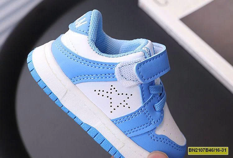 GIÀY THỂ THAO CHO BÉ