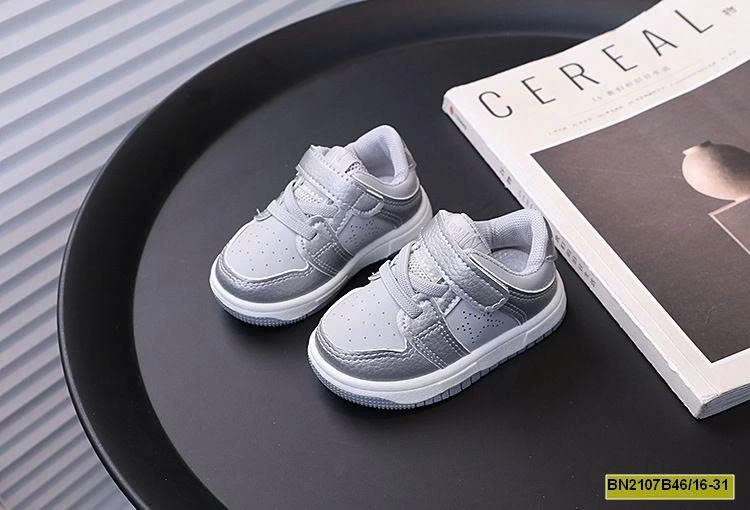 GIÀY THỂ THAO CHO BÉ