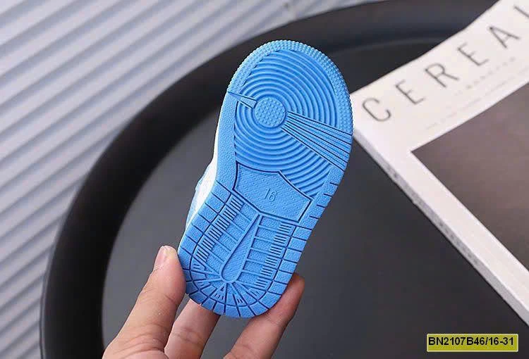 GIÀY THỂ THAO CHO BÉ