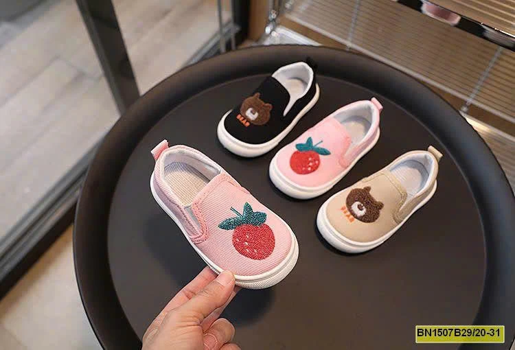 GIÀY VẢI LƯỜI GẤU CHO BÉ