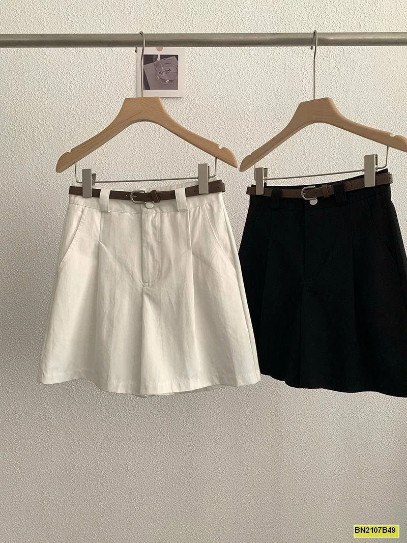 QUẦN SHORT CHỮ A