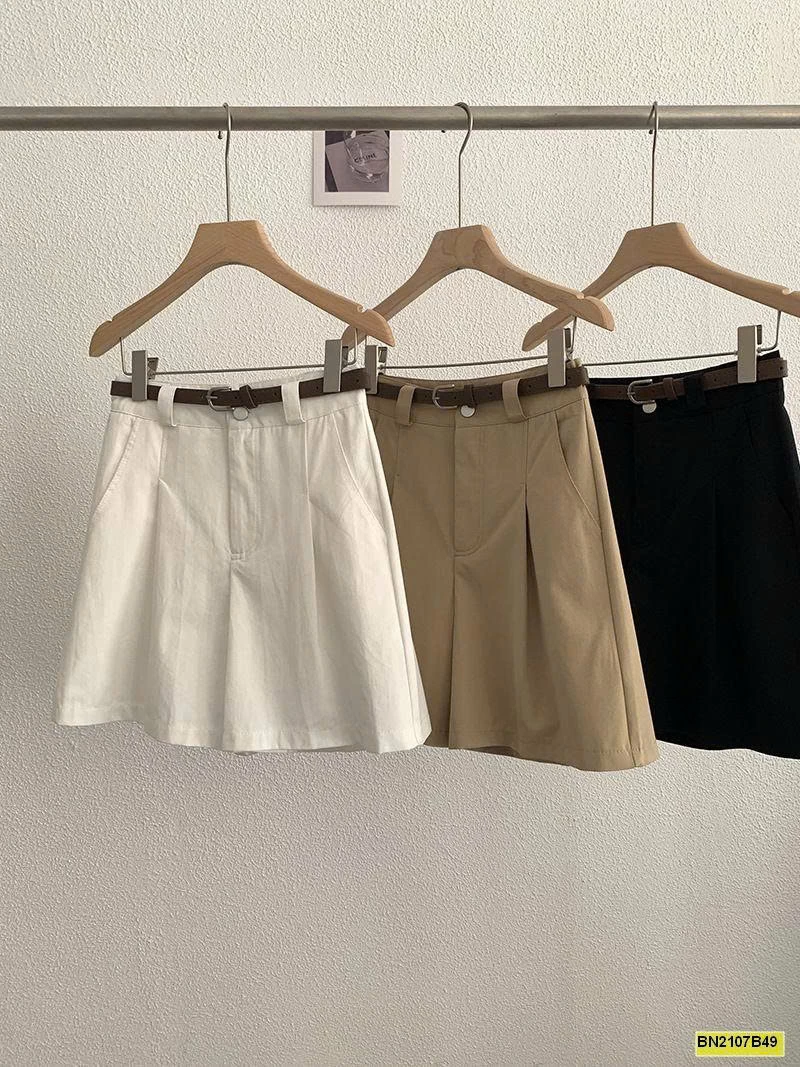 QUẦN SHORT CHỮ A