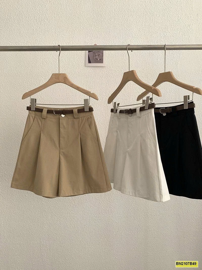 QUẦN SHORT CHỮ A