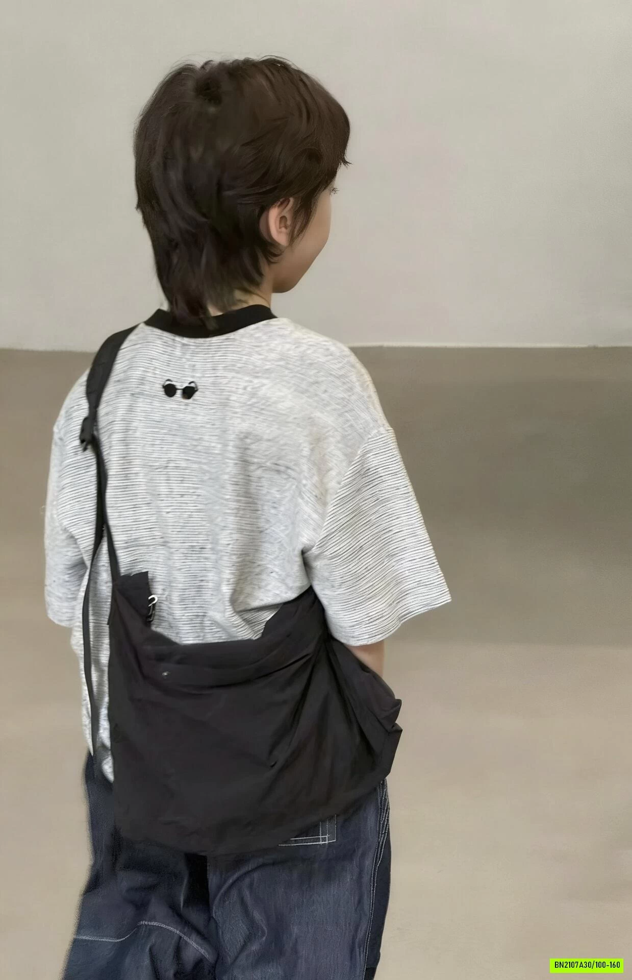 ÁO THUN XÁM KẺ NHỎ