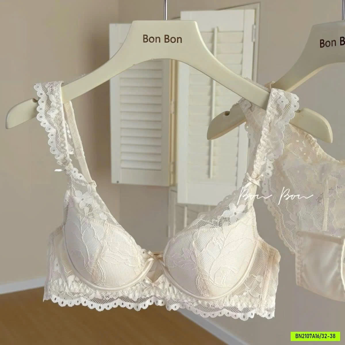 SET BRA PHỐI REN CÓ GỌNG