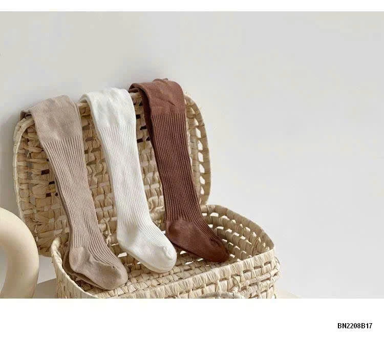 QUẦN TẤT BÉ GÁI