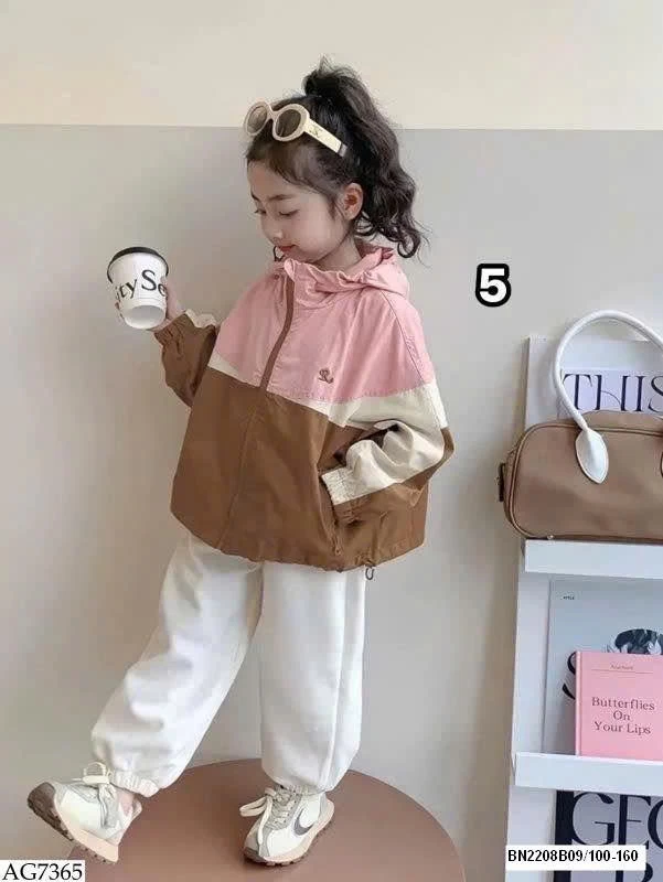 BST ÁO KHOÁC GIÓ BÉ GÁI