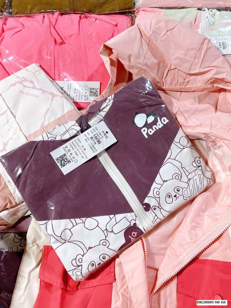 BST ÁO KHOÁC GIÓ BÉ GÁI