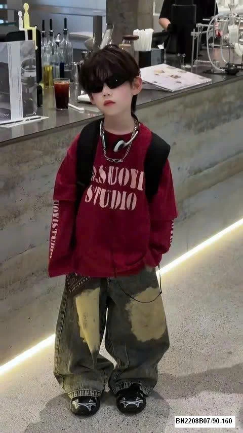 SET ÁO NỈ CHỮ MIX QUẦN JEAN TARUS