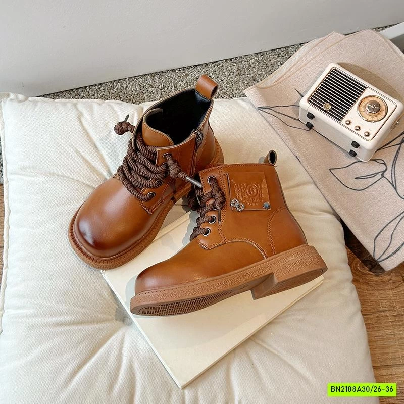 BOOT CỔ THẤP BÉ TRAI