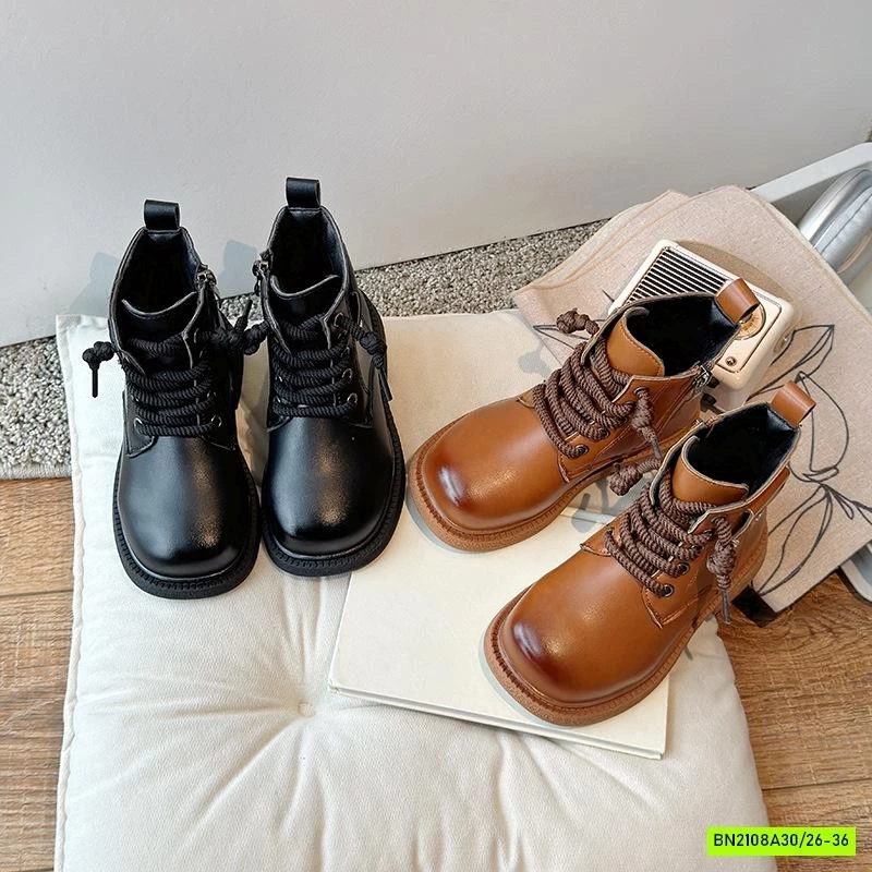 BOOT CỔ THẤP BÉ TRAI