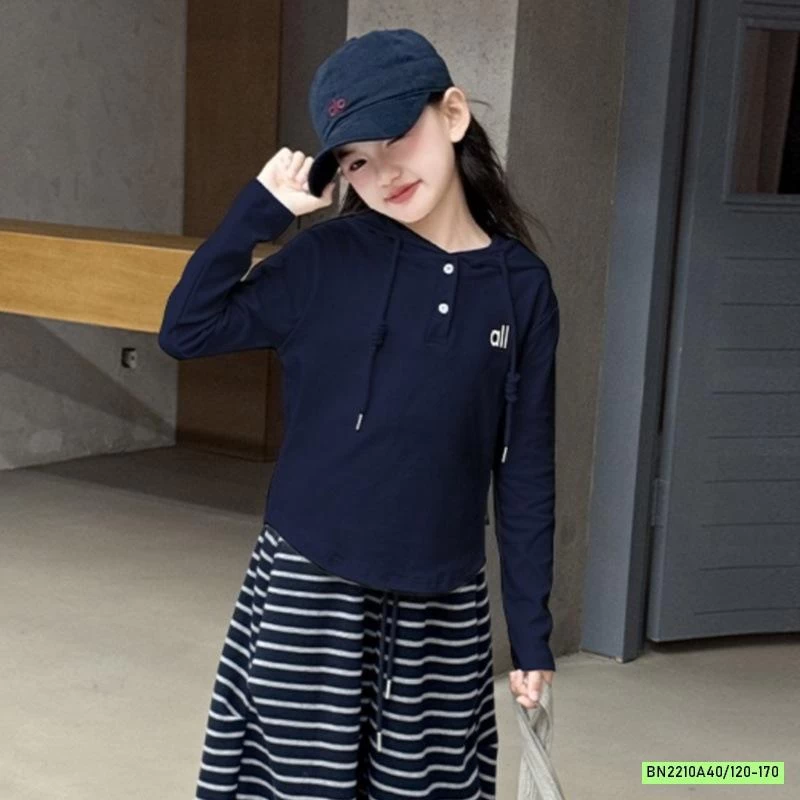 ÁO LIỀN MŨ MIX QUẦN BOM KẺ