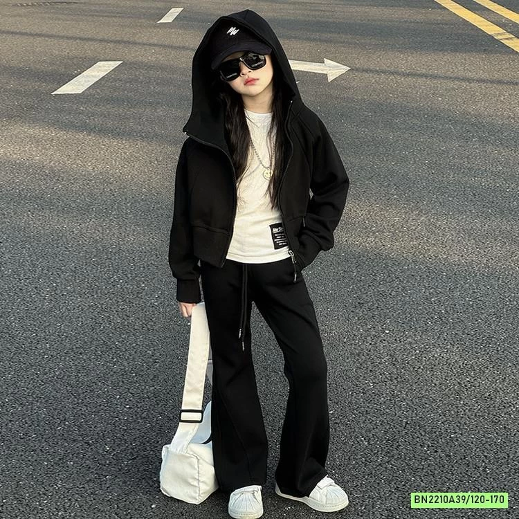 SÉT THỂ THAO ÁO KHOÁC QUẦN LOE