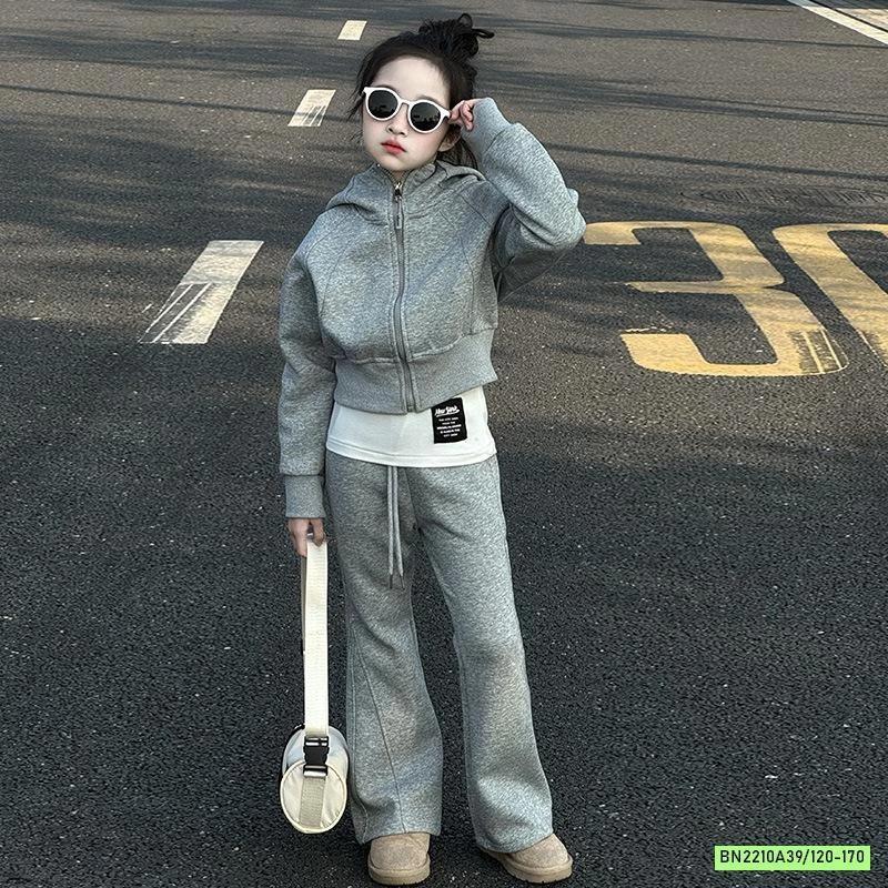 SÉT THỂ THAO ÁO KHOÁC QUẦN LOE