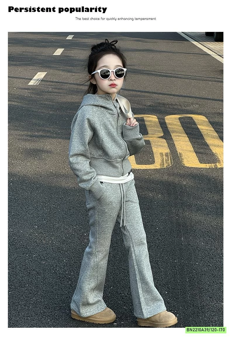 SÉT THỂ THAO ÁO KHOÁC QUẦN LOE