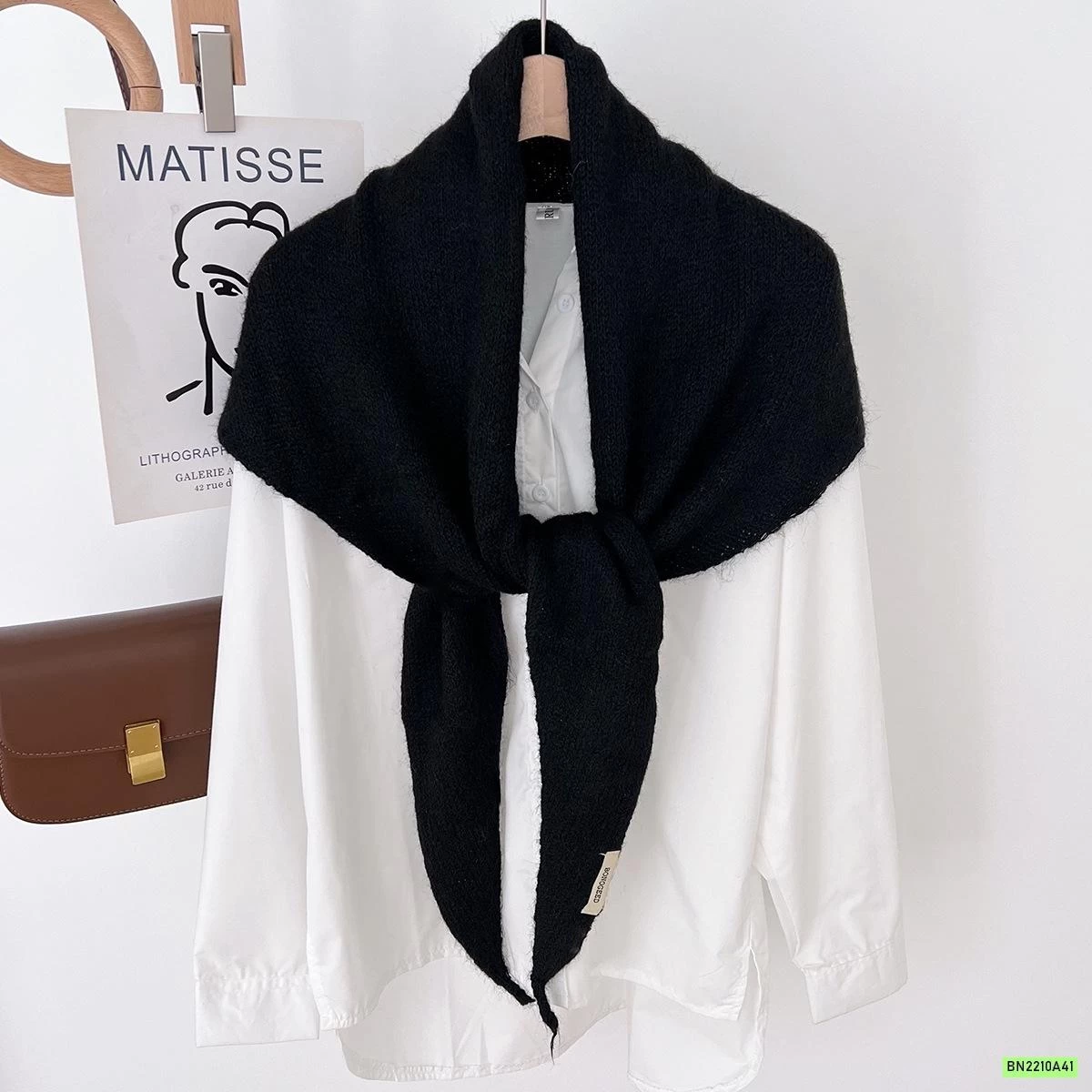 CHOÀNG LEN CASHME TAM GIÁC