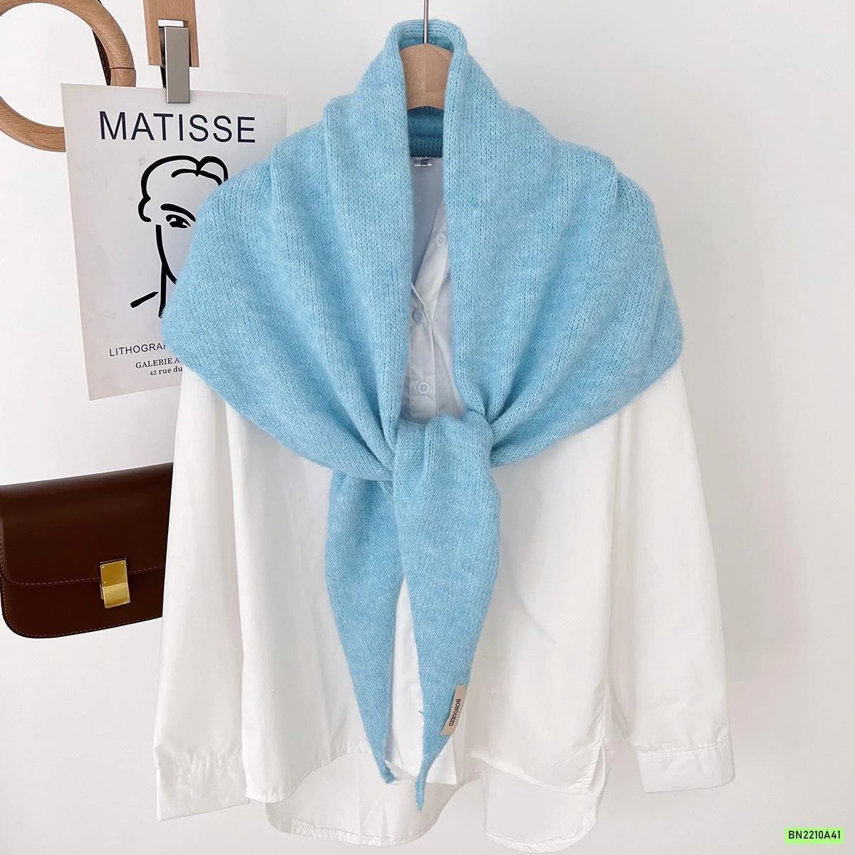 CHOÀNG LEN CASHME TAM GIÁC