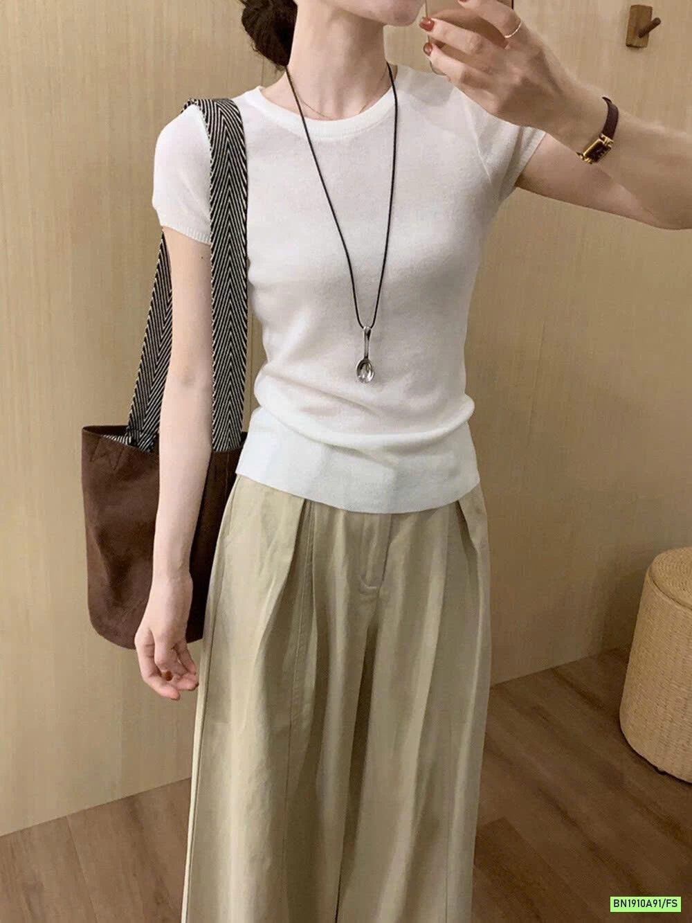 ÁO LEN GIẤY TAY HẾN WGWE7567