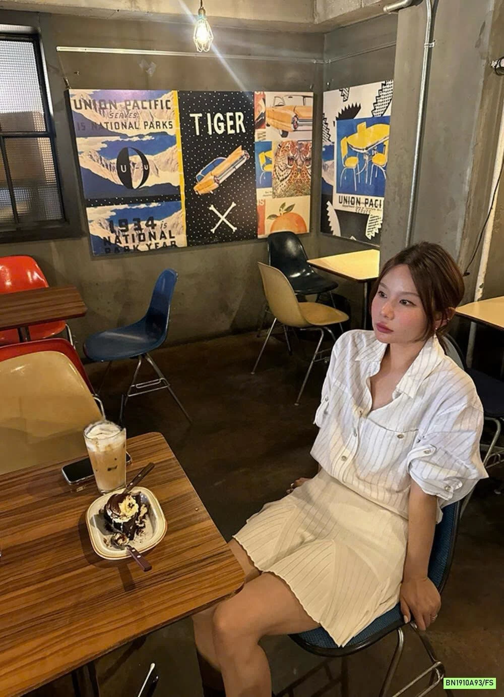 SƠ MI SỌC OVERSIZE WGWE6792