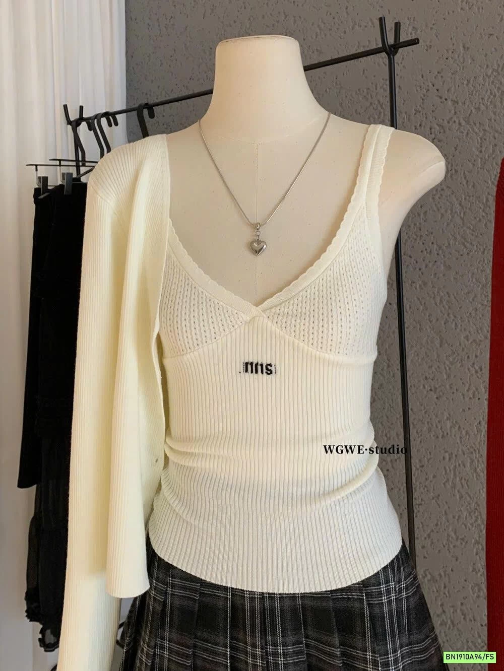 SÉT ÁO 3 LỖ+CARDIGAN WGWE7581