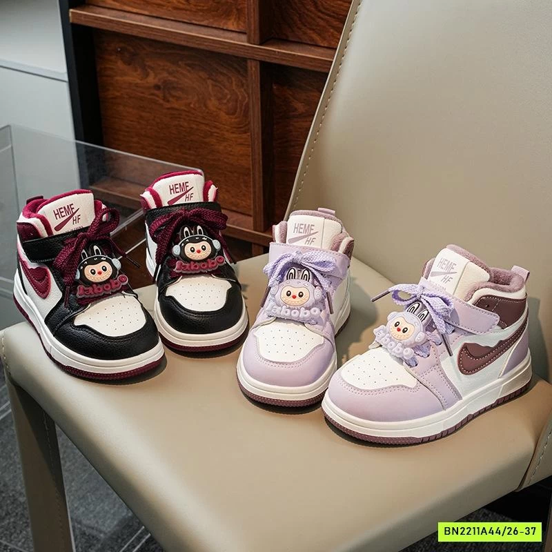 GIÀY THỂ THAO CAO CỔ LABUBU LÓT LÔNG