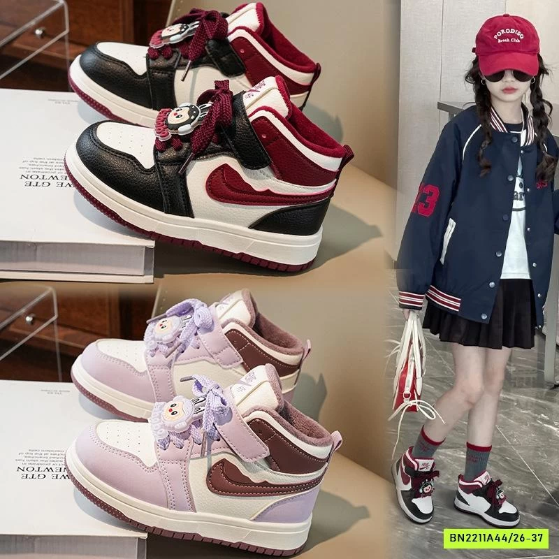 GIÀY THỂ THAO CAO CỔ LABUBU LÓT LÔNG