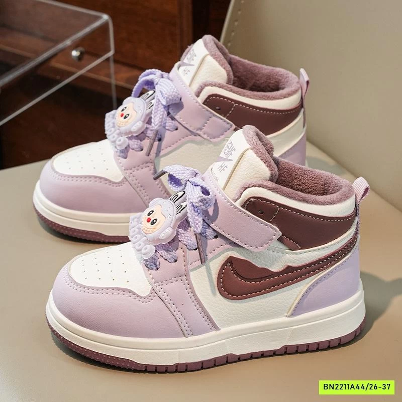 GIÀY THỂ THAO CAO CỔ LABUBU LÓT LÔNG