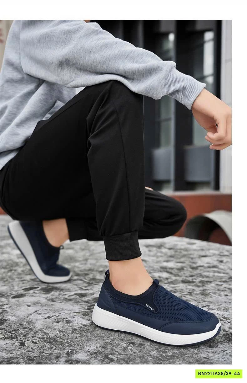 GIÀY LƯỜI THOÁNG KHÍ CHO NAM WARRIOR