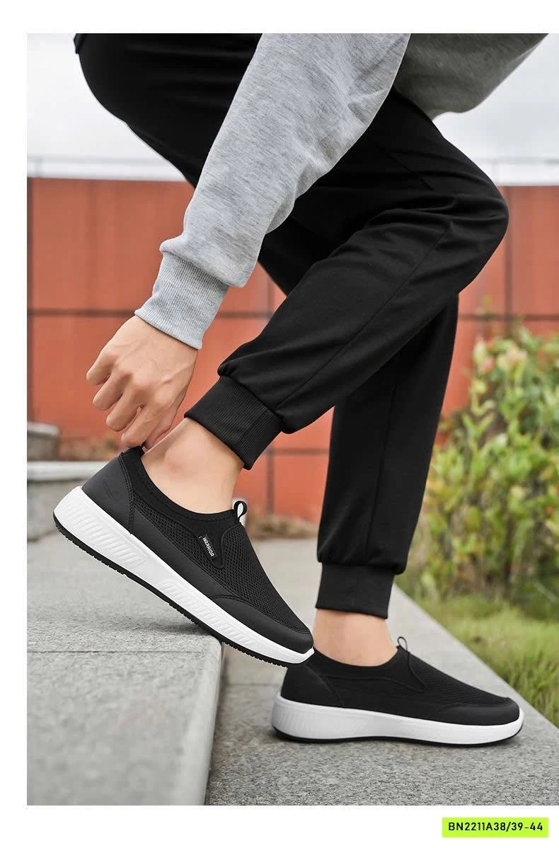 GIÀY LƯỜI THOÁNG KHÍ CHO NAM WARRIOR