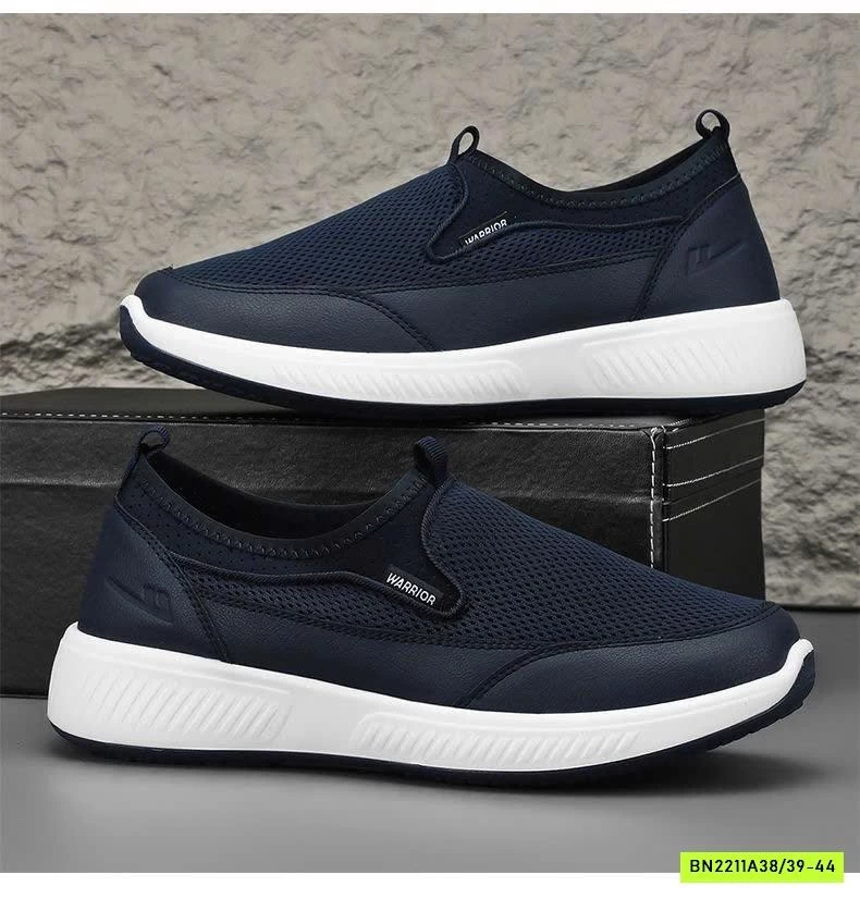 GIÀY LƯỜI THOÁNG KHÍ CHO NAM WARRIOR