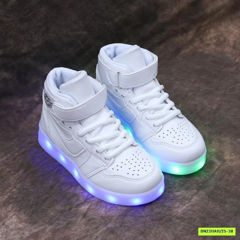 GIÀY THỂ THAO CAO CỔ ĐẾ ĐÈN