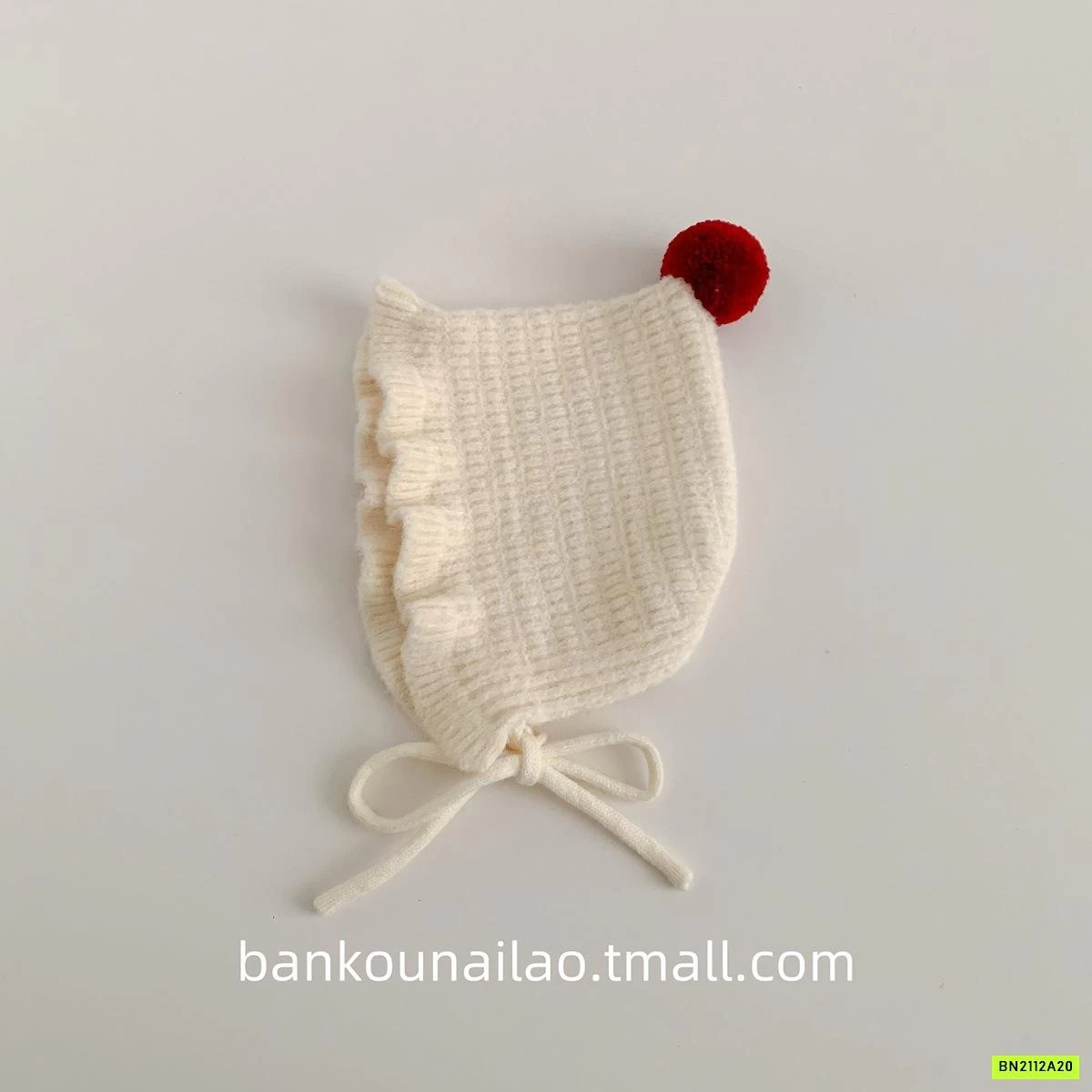 MŨ LEN TIỂU THƯ VIỀN BÈO