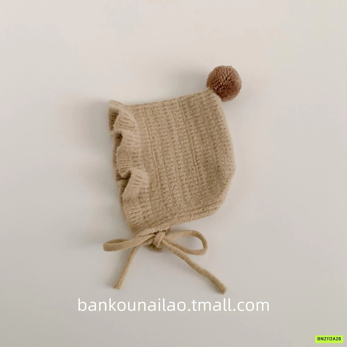 MŨ LEN TIỂU THƯ VIỀN BÈO