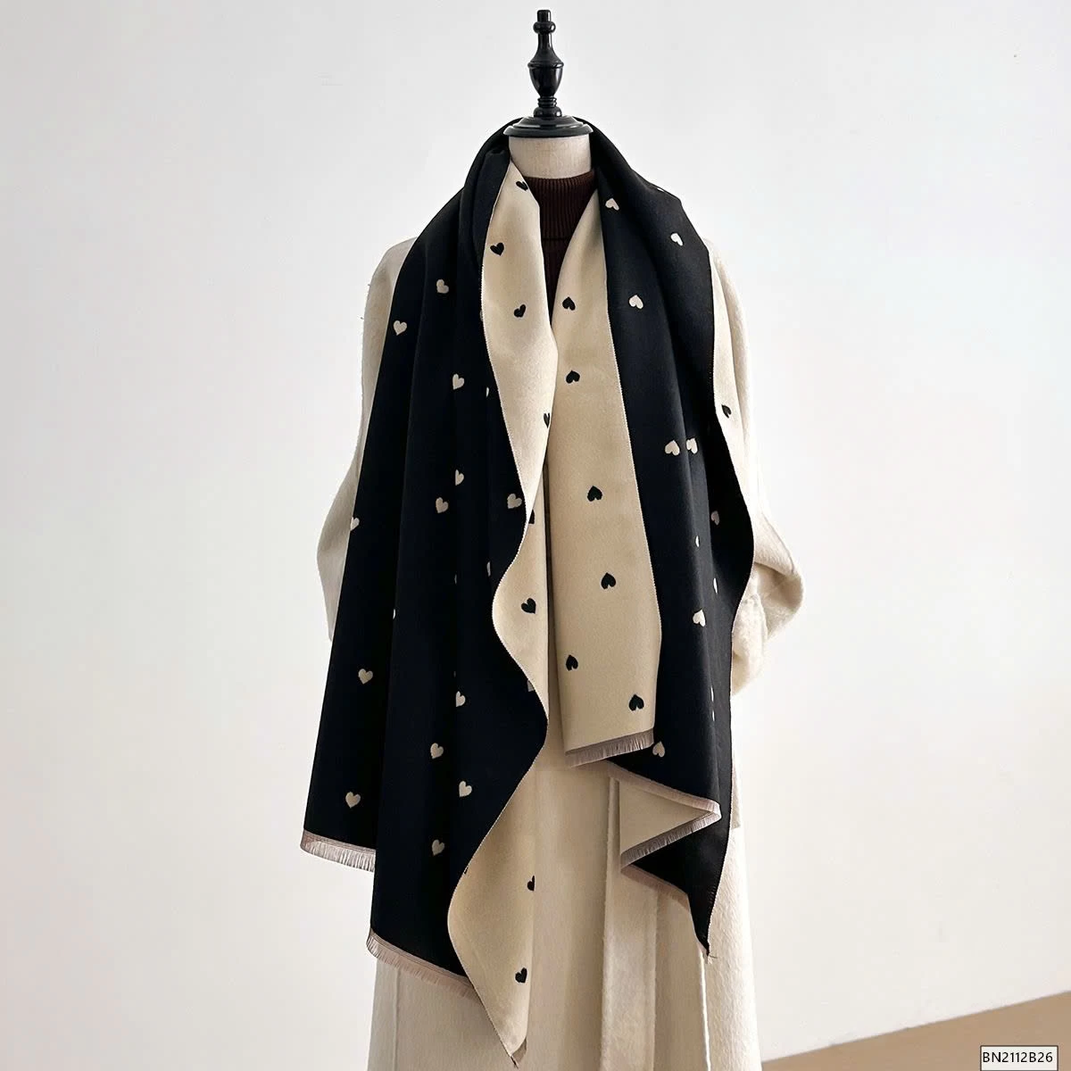 KHĂN CHOÀNG TRÁI TIM 2 MÀU