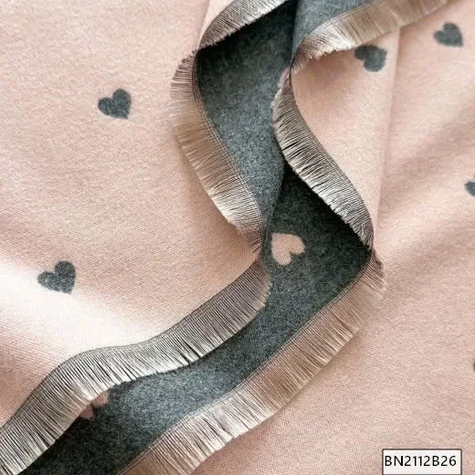 KHĂN CHOÀNG TRÁI TIM 2 MÀU