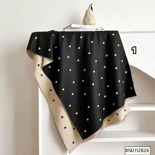 KHĂN CHOÀNG TRÁI TIM 2 MÀU