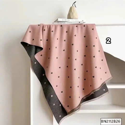 KHĂN CHOÀNG TRÁI TIM 2 MÀU