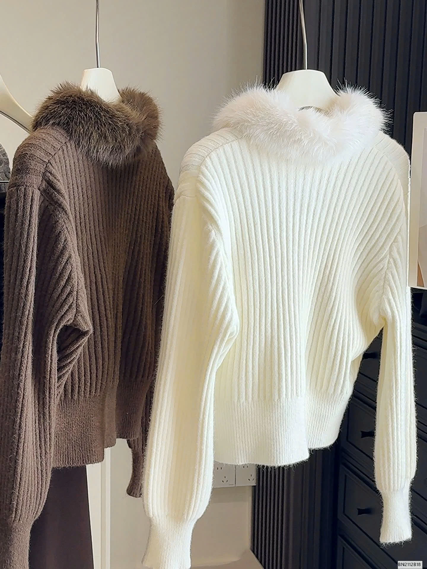 ÁO LEN CỔ LÔNG NỮ ANNA