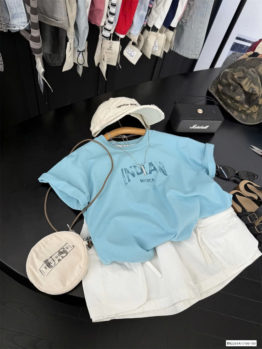 ÁO THUN XANH MIX SHORT TRẮNG