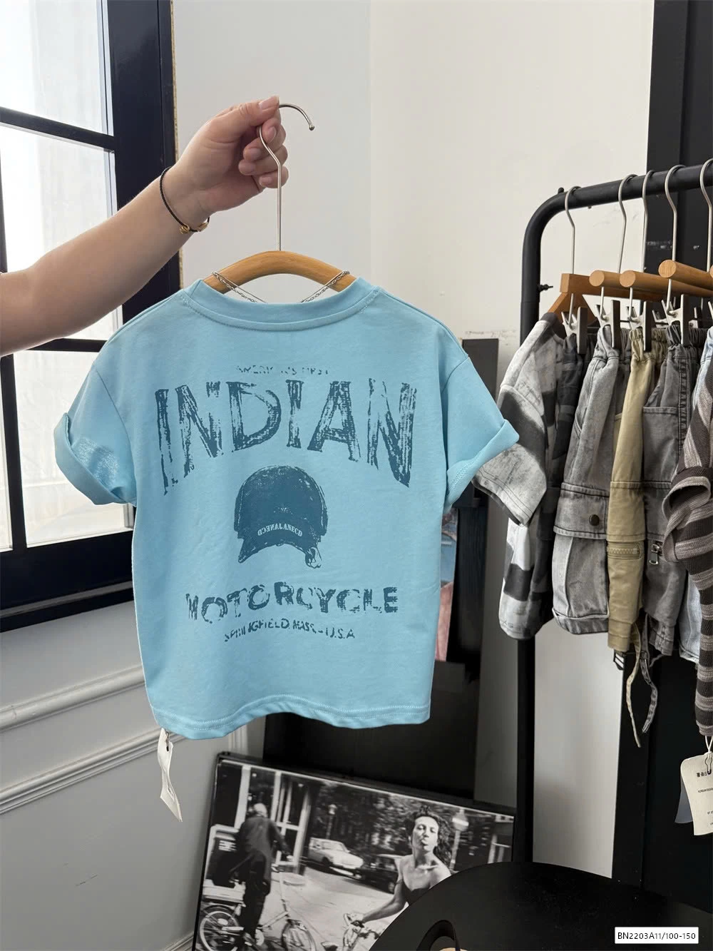 ÁO THUN XANH MIX SHORT TRẮNG